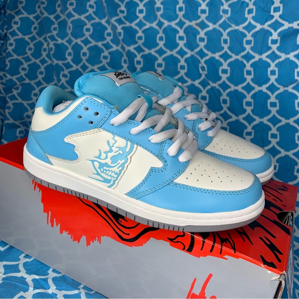 Warren lotas reaper dunk Men’s size 6 electric blue unc low top sneakers fashion